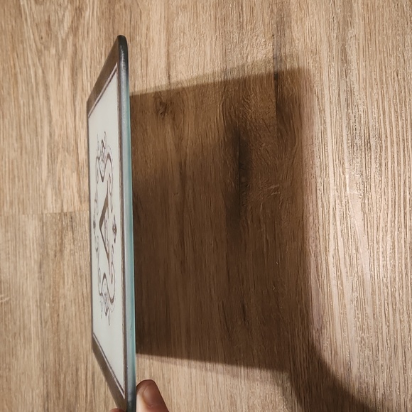 Initialed "A" Trivet - Picture 5 of 9